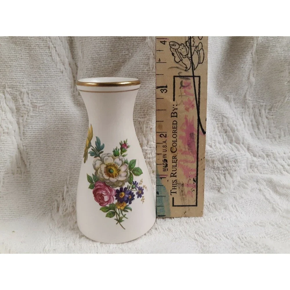 Vintage FLORA KERAMIEK GOUDA Mini Bud Vase Floral Pattern HOLLAND Pottery Vase